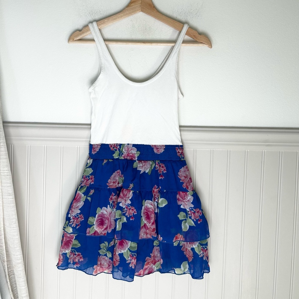Y2K Gilly Hicks Small White and Blue Floral Mini Dress